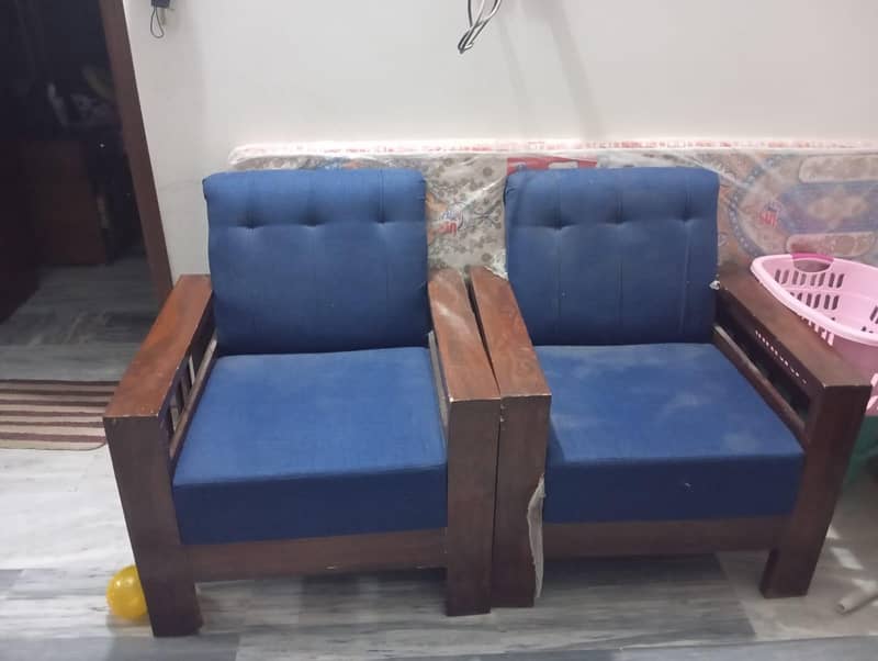blue sofa 1