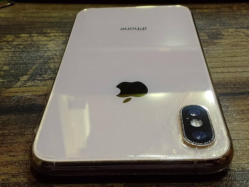 Apple iPhone X 3