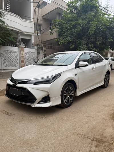 Toyota Corolla Altis 1.6 SPECIAL EDITION
