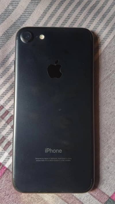 Apple iPhone 7