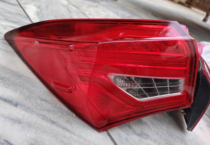 corrolla 2015.16 back lights
