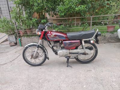 Honda 125 good condition pak just cal no msg