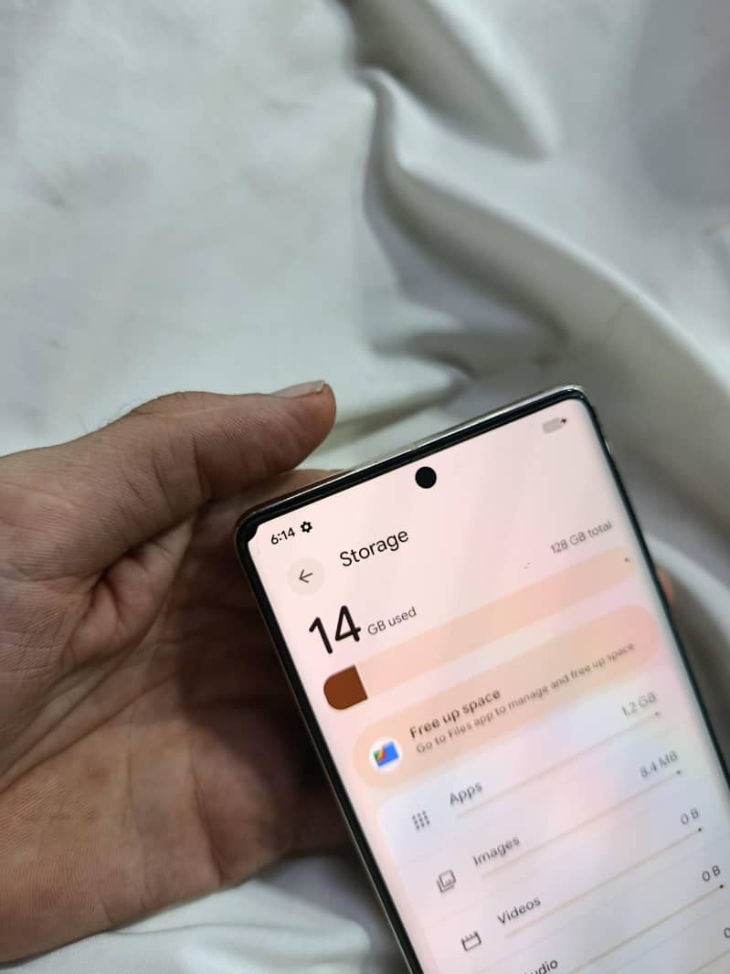 Google Pixel 7 Pro 8