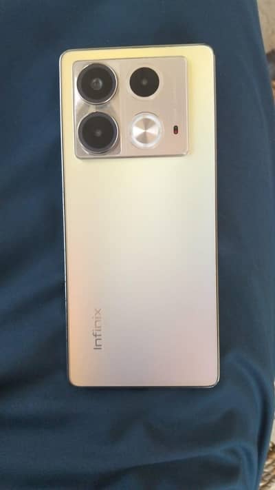 Infinix Note 40