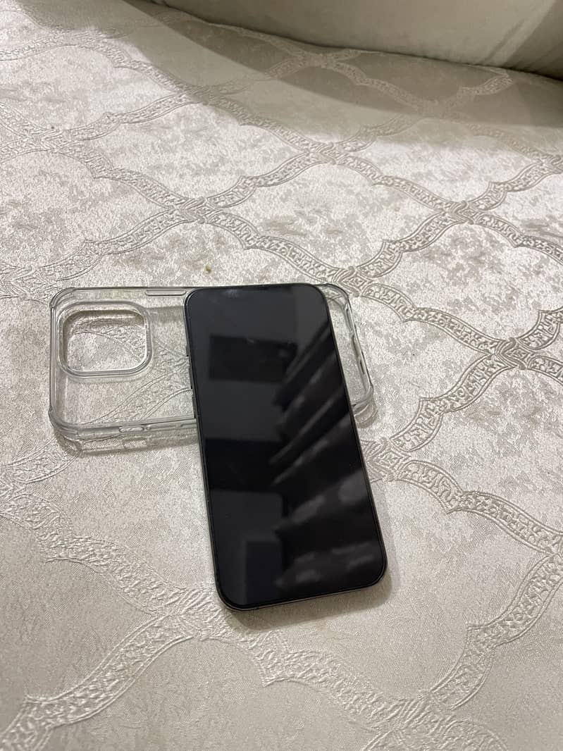 Apple iPhone 13 Pro 4