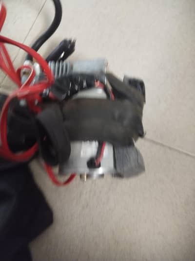 Air compressor