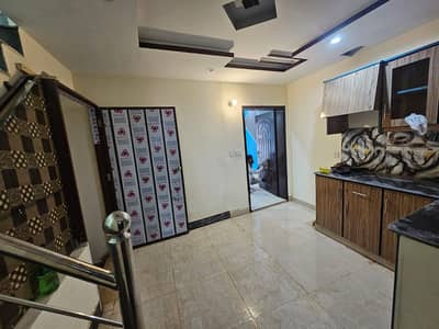 FURNISHED ROOM FOR RENT FOR MALE