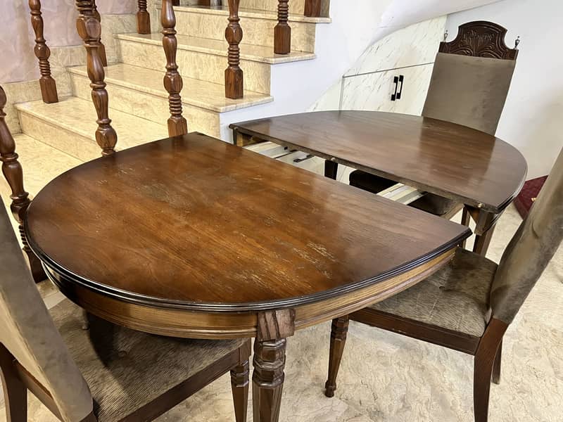 Dining table 4