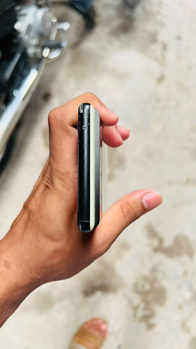 Google Pixel 6 6