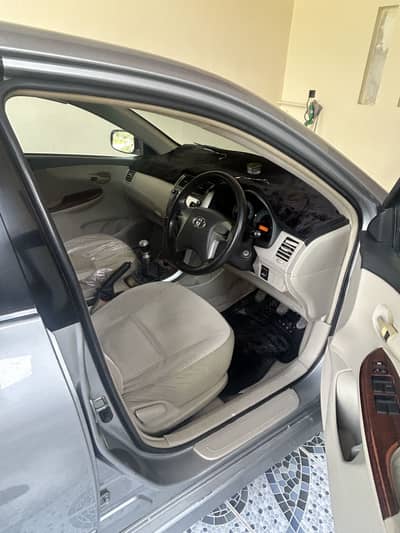 Toyota Corolla Altis 2013