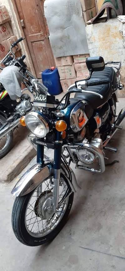 Honda CD 200 road master 10/10 condition