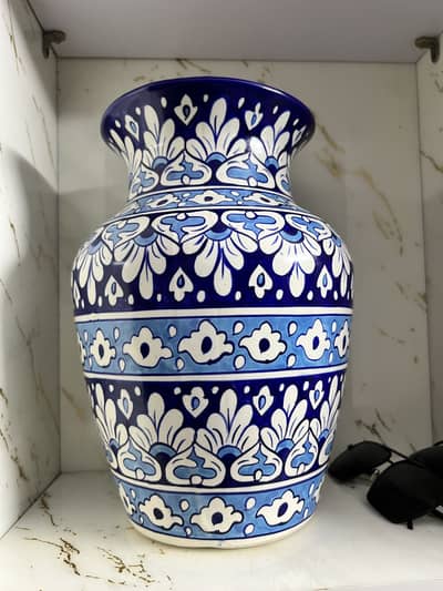 vases