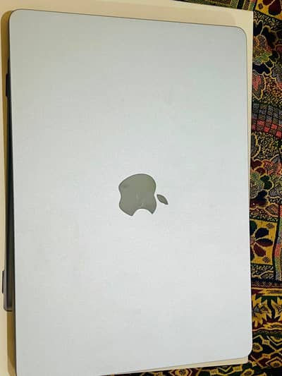 Apple MacBook Air M4 13"/16GB RAM/256GB SSDBlue Warrnty Available