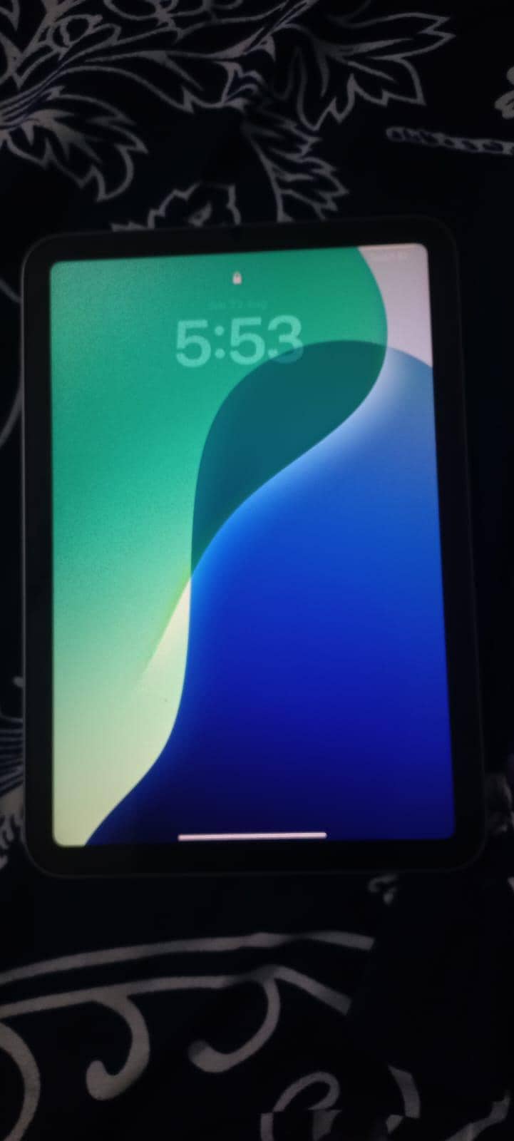 ipad mini 7 silver colour 1
