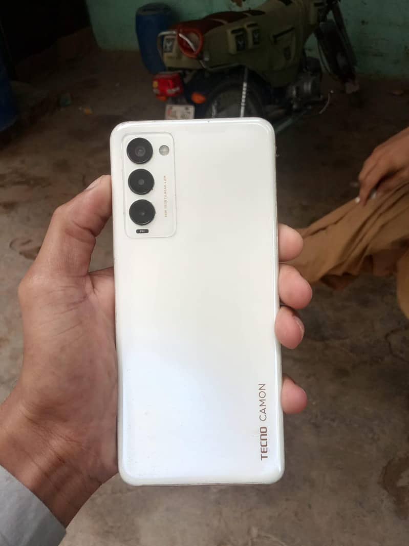 Tecno Camon 18 2