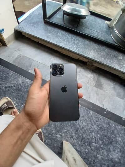 iPhone 13 Pro Max – JV | 10/10 Condition | Clean & Excellent