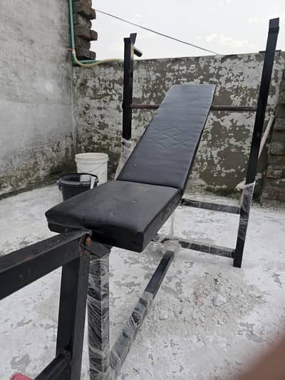 Bench chest press+leg press and dumbells, rods