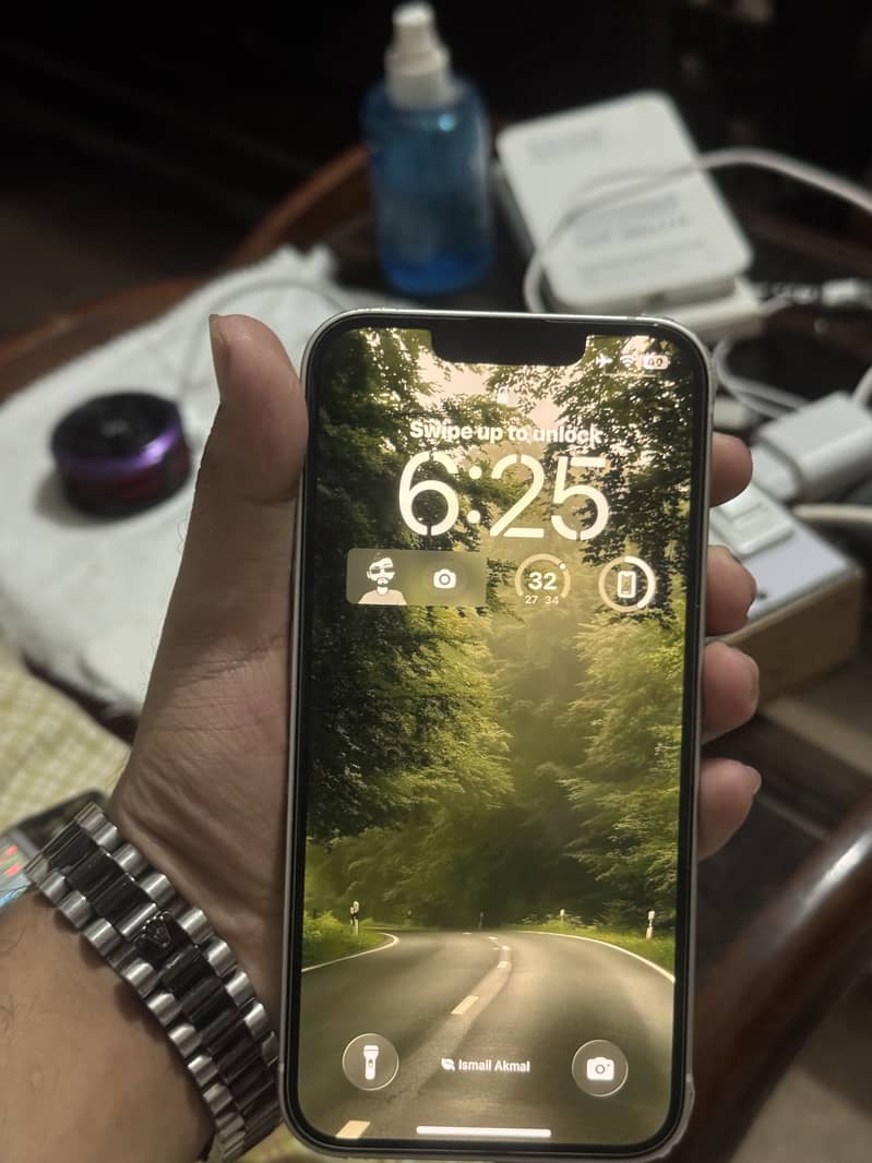 Apple iPhone 14 5