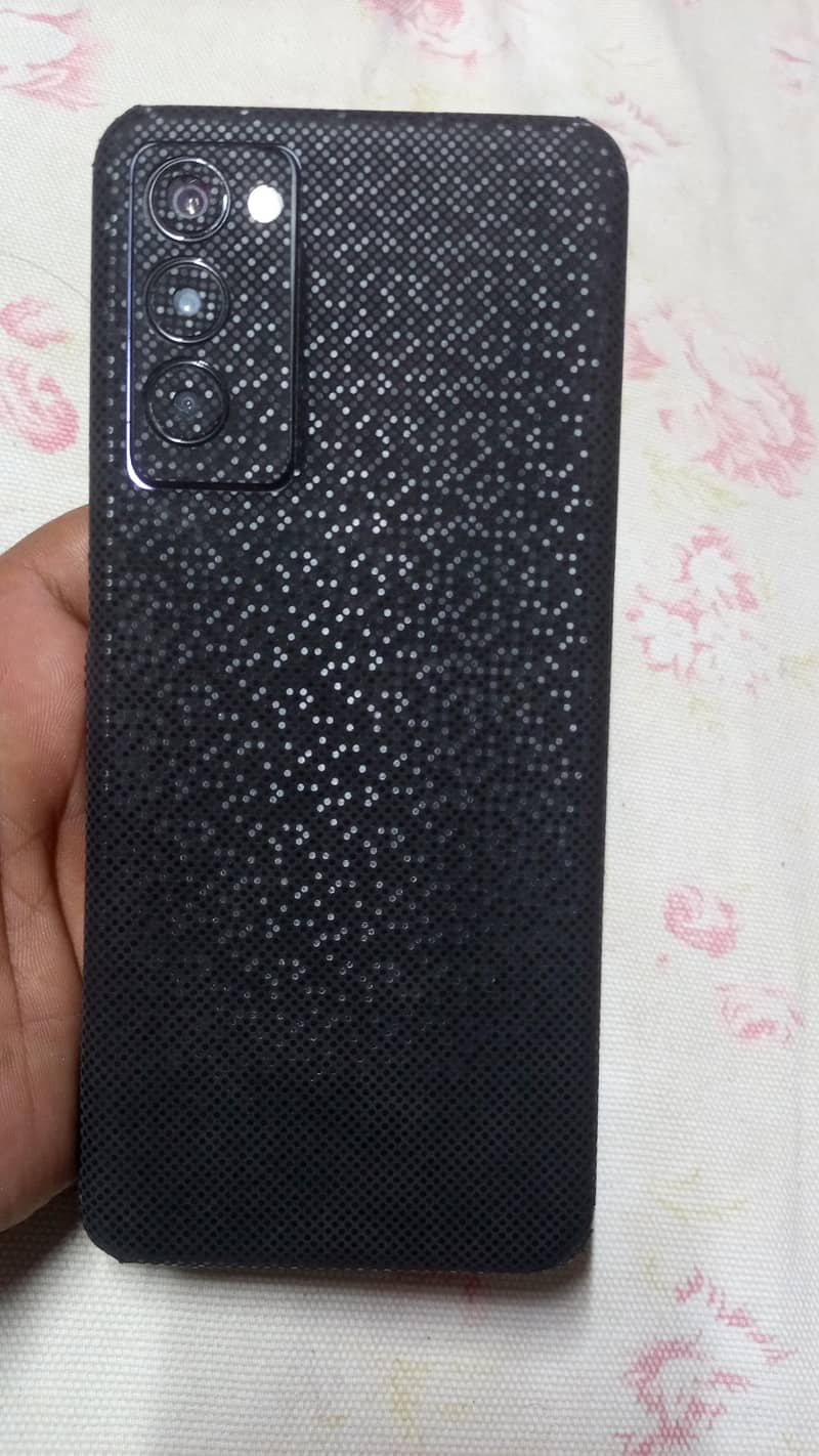 Tecno CAMON 18T 8