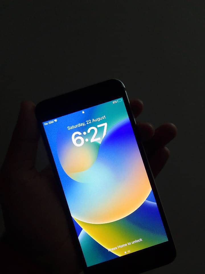 iPhone 8 Plus 1