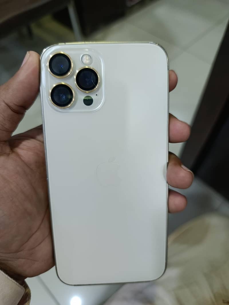 Apple iPhone 12 Pro Max 0