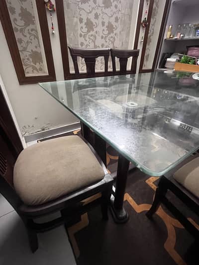 Glass Table Top & 06 Wooden Chairs