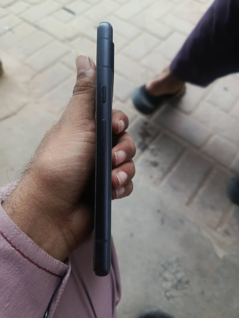 Google Pixel 7a 4