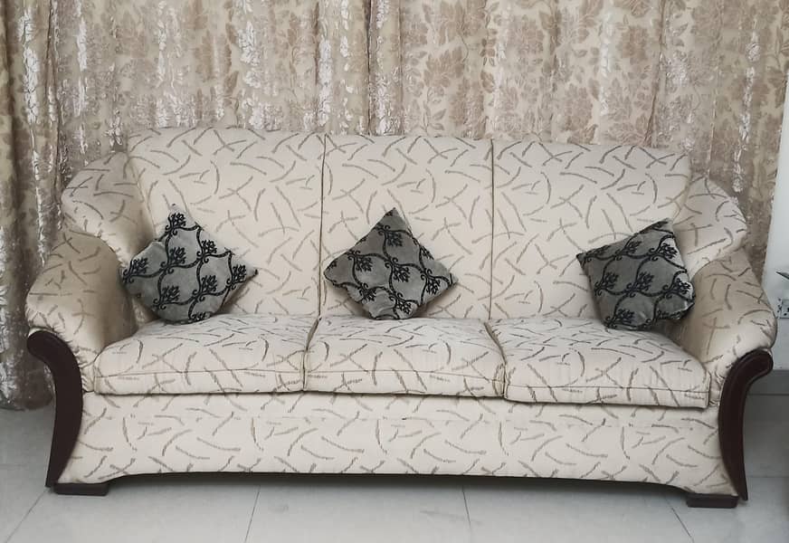 3,2,1 sofa set good condition 0