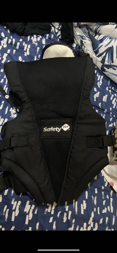Safety first baby carrier one time used only