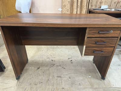 Office/Study Table