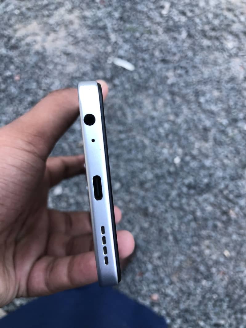 Infinix Note 10 3