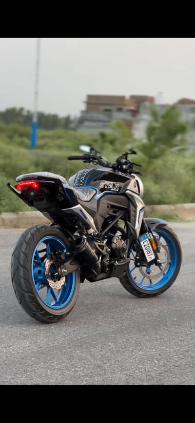 Superstar 200r Special Edition 2025 model