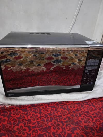 LG Microwave with Grill Function-Saudi Import- Big Size - 100% Working