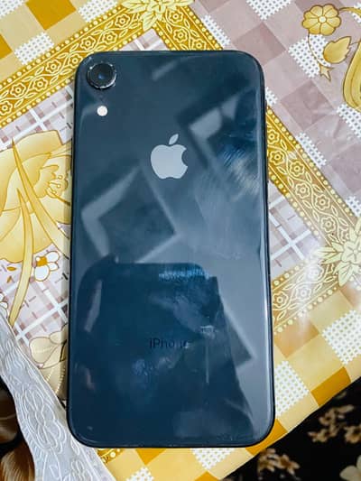 Apple iPhone XR