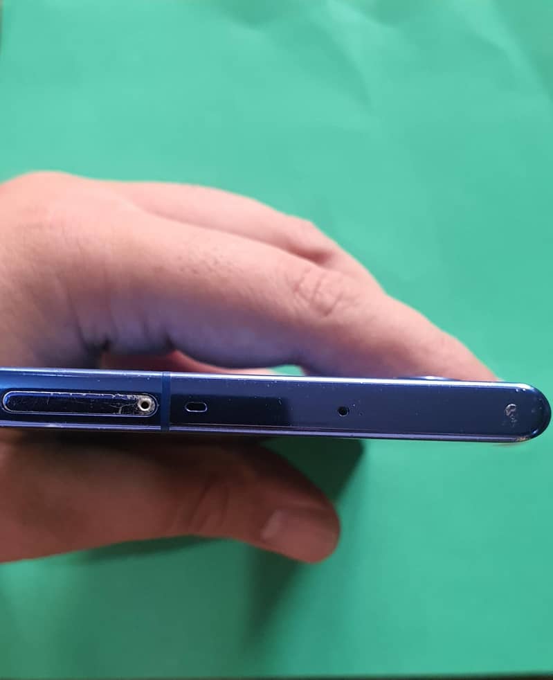 Samsung Mobile Note 10 Plus 3