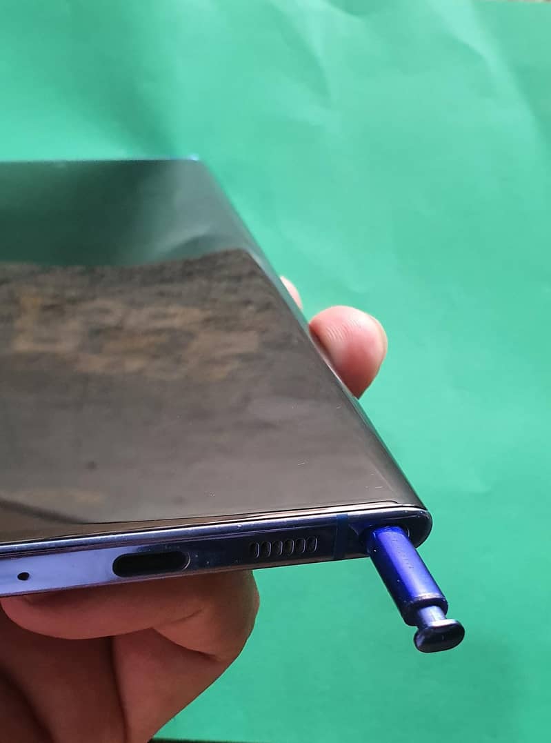 Samsung Mobile Note 10 Plus 6