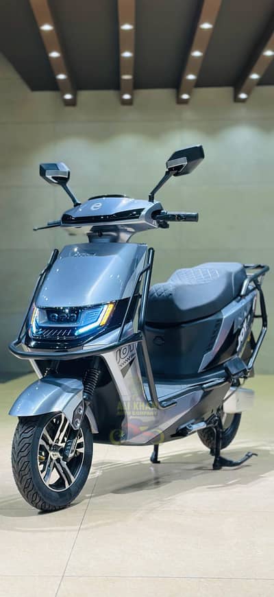 Scooty Kings Yadea Metro Evee Evon Okla EV Female scooty  Ramza