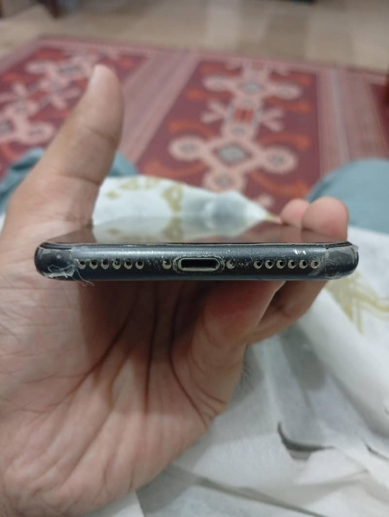Apple iPhone X 2