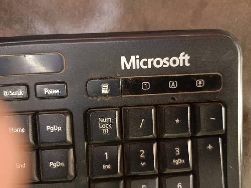 Microsoft Wired Keyboard 2