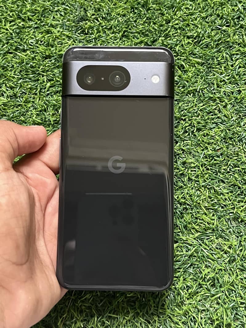Google Pixel 8 1
