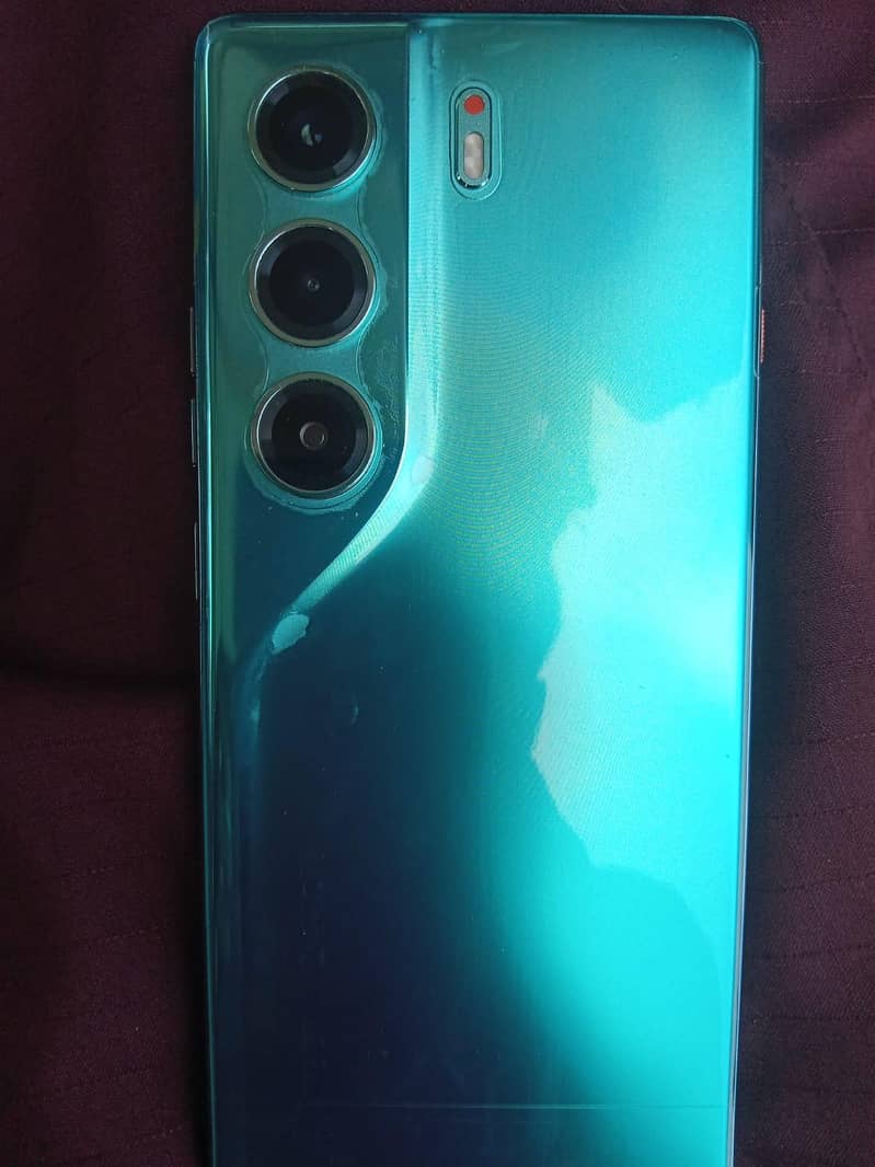 Tecno CAMON 40 5