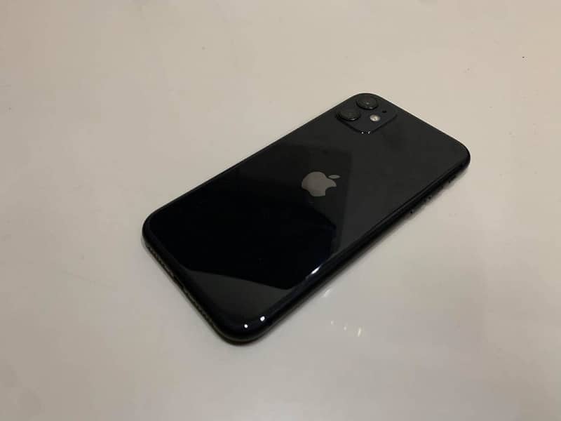 Apple iPhone 11 7