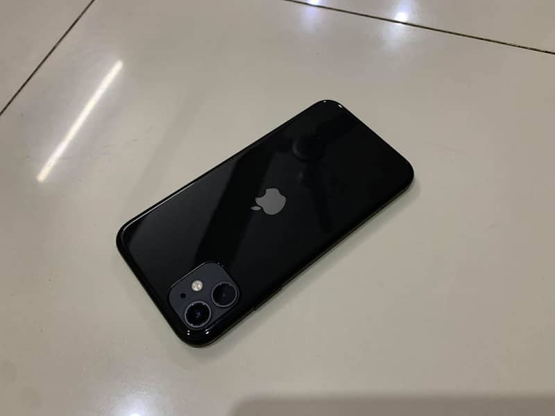 Apple iPhone 11 8