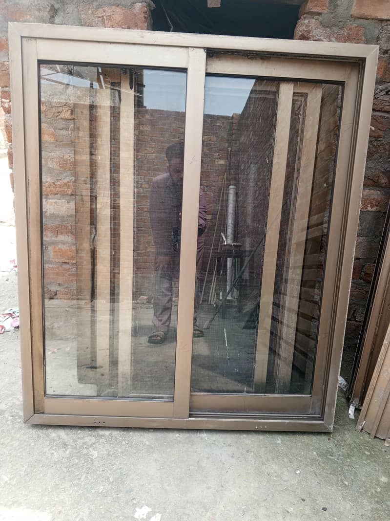 Window 0