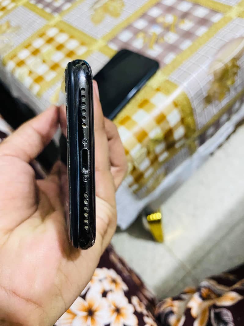 Apple iPhone X 1