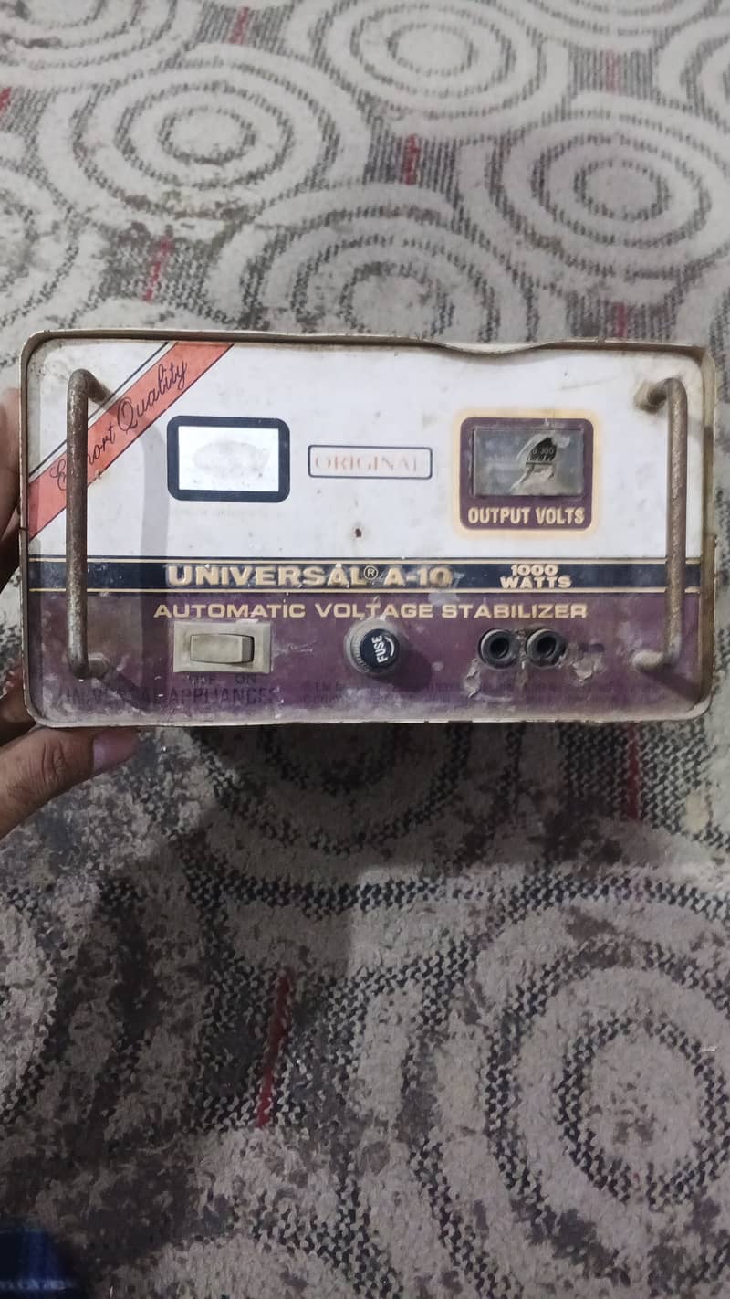 Universal A-10 Automatic Voltage Stabilizer 0