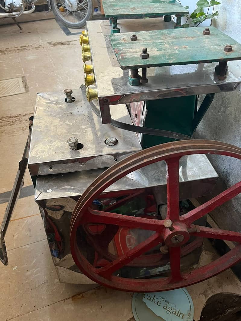 Sugarcane machine 0