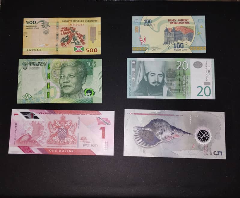 38 Different countries Notes Collection 0