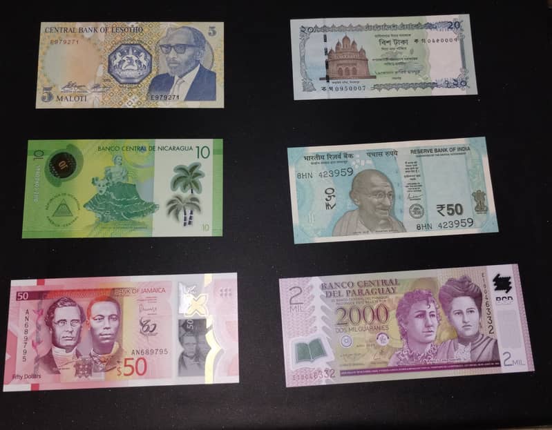 38 Different countries Notes Collection 1