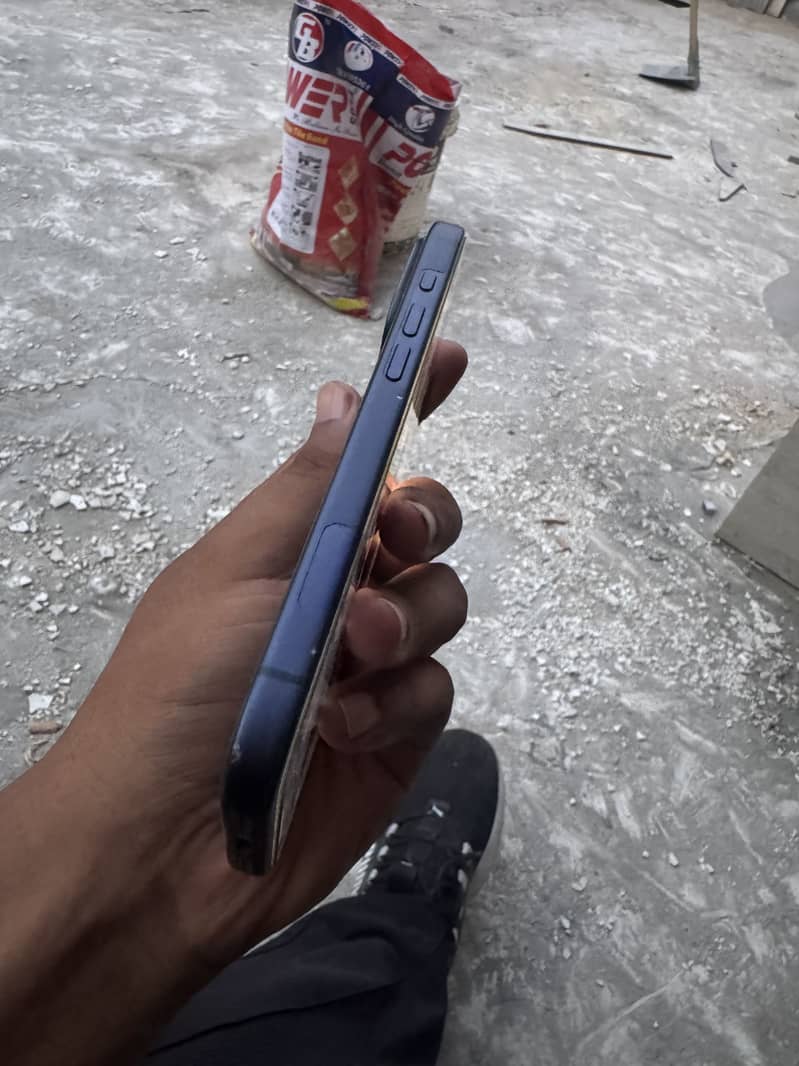 Iphone 17 Pro 3